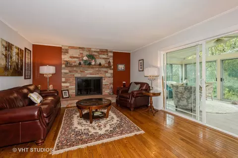 2702 Mill Creek Ln, Rolling Meadows, IL 60008 photo 6