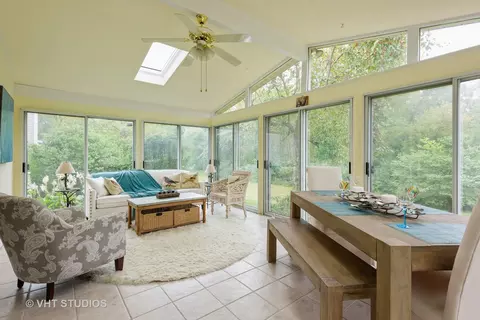 2702 Mill Creek Ln, Rolling Meadows, IL 60008 photo 8