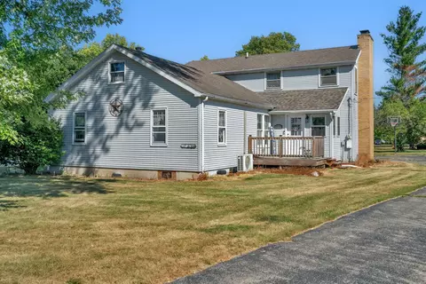 25640 Mcgowan Woods Rd, Minooka, IL 60447