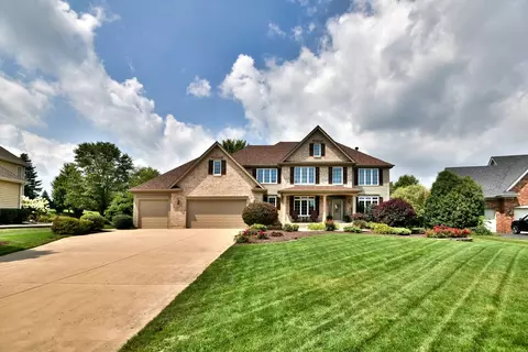 2819 Weaver Ln, Batavia, IL 60510