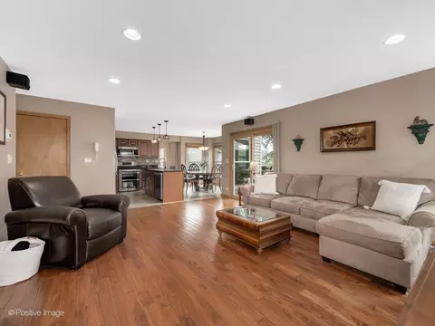 420 Fieldcrest Dr, Algonquin, IL 60102 photo 10