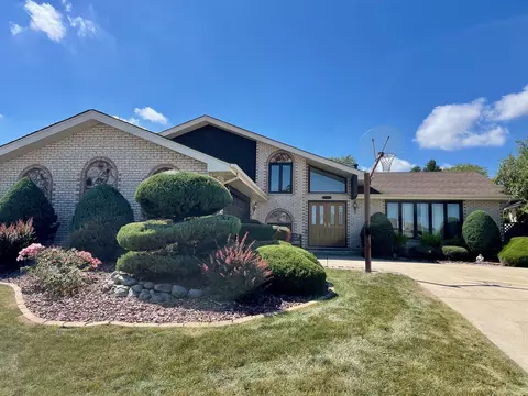 14372 Creek Crossing Dr, Orland Park, IL 60467