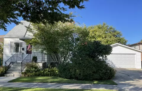4542 Pulaski Ave, Lyons, IL 60534 photo 2