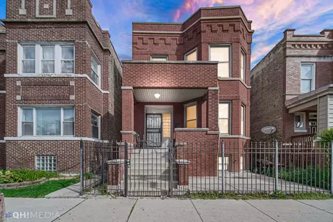 4738 W Congress Pkwy, Chicago, IL 60644