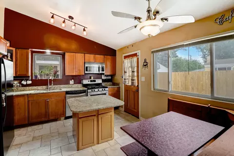 545 High Ridge Rd, Hillside, IL 60162 photo 5