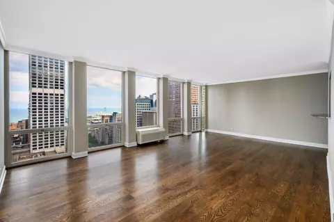 111 E Chestnut St #40F, Chicago, IL 60611 photo 6