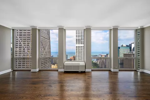 111 E Chestnut St #40F, Chicago, IL 60611 photo 7