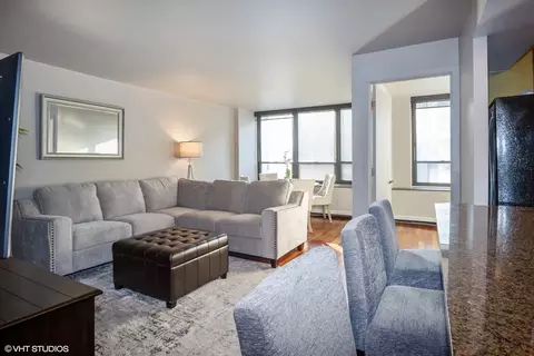 222 E Pearson St #1806, Chicago, IL 60611 photo 4
