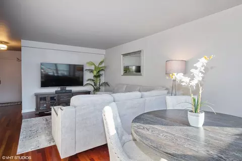 222 E Pearson St #1806, Chicago, IL 60611 photo 7