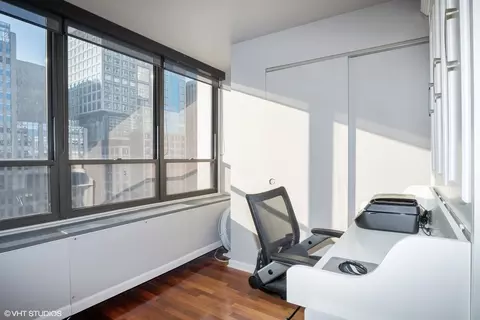 222 E Pearson St #1806, Chicago, IL 60611 photo 12
