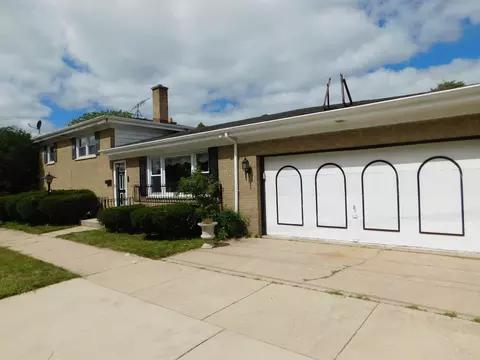 7944 46th St, Lyons, IL 60534