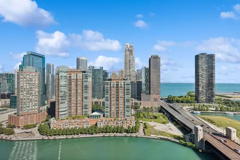 450 E Waterside Dr #2401, Chicago, IL 60601 photo 9