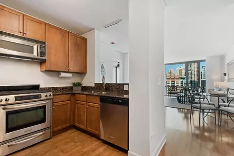 450 E Waterside Dr #2401, Chicago, IL 60601 photo 11