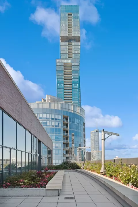 450 E Waterside Dr #2401, Chicago, IL 60601 photo 23