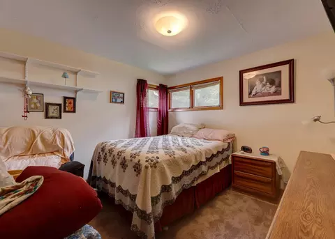 1115 Hilltop Blvd, Mchenry, IL 60050 photo 2
