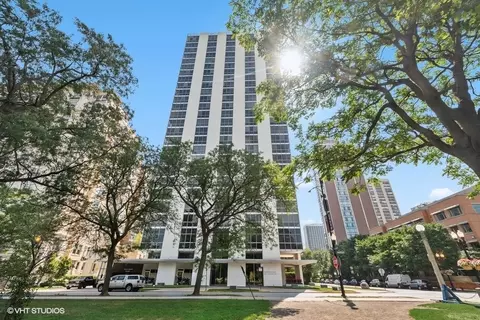 1555 N Dearborn Pkwy #27A, Chicago, IL 60610