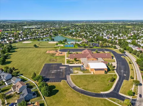 1812 Arbor Fields Dr, Plainfield, IL 60586 photo 32