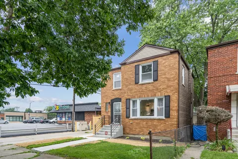 10242 S Forest Ave, Chicago, IL 60628