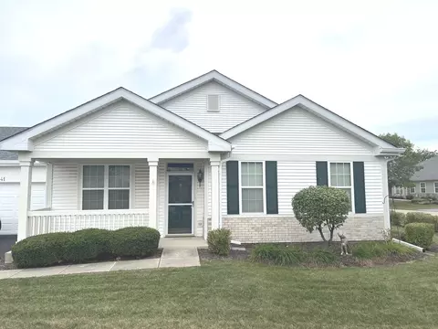 21541 Victory Lake Way, Crest Hill, IL 60403