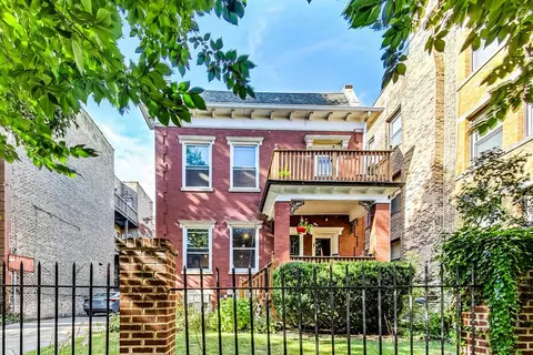 1138 W Columbia Ave, Chicago, IL 60626