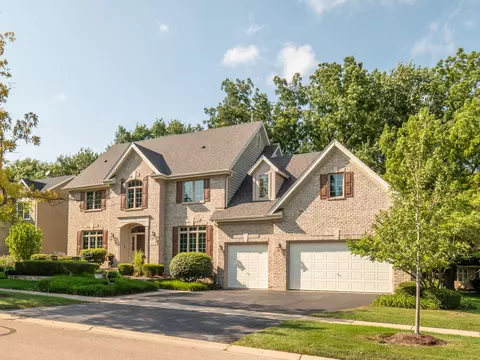 39 W142 Warner Ln, Geneva, IL 60134