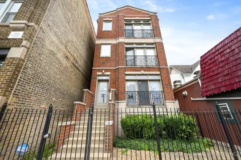 5617 W Lawrence Ave #3, Chicago, IL 60630