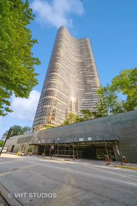 505 N Lake Shore Dr #915, Chicago, IL 60611