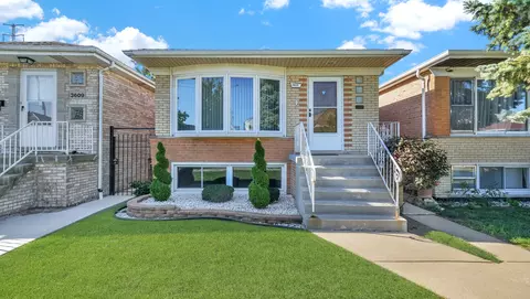 3611 W 55th Pl, Chicago, IL 60629