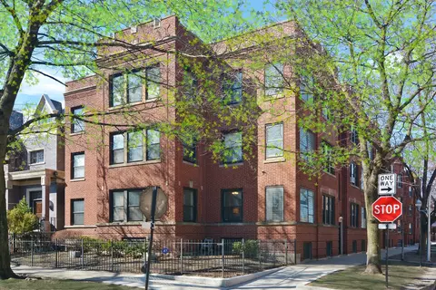 1501 W Cornelia Ave #3, Chicago, IL 60657