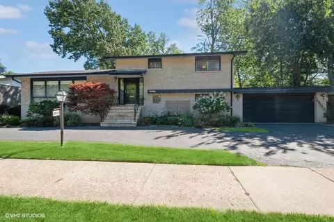 8955 Crawford Ave, Skokie, IL 60076