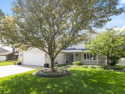 14812 Eagle Ridge Dr, Homer Glen, IL 60491