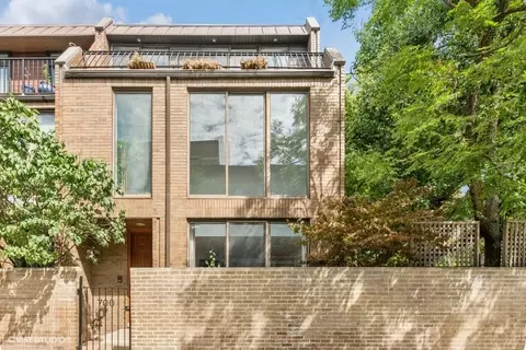 700 W Wrightwood Ave, Chicago, IL 60614