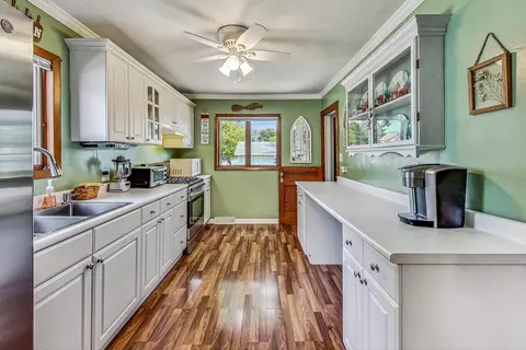 18103 Lorenz Ave, Lansing, IL 60438 photo 8