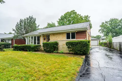 7501 Lake St, Morton Grove, IL 60053