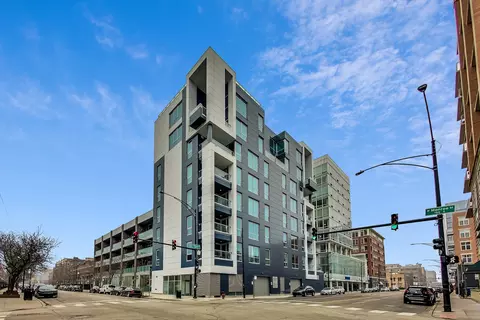 1000 W Monroe St #701, Chicago, IL 60607