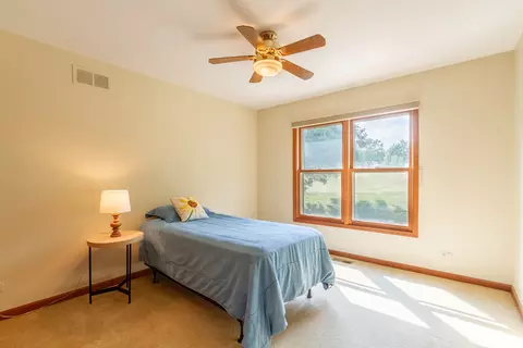830 Harmon Blvd, Hoffman Estates, IL 60169 photo 25