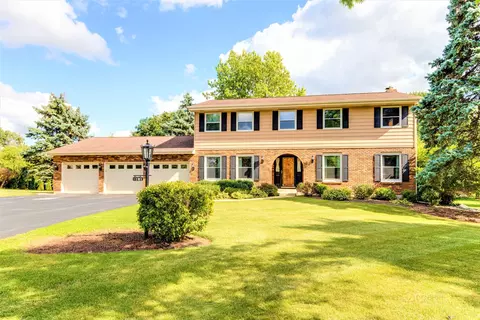 1201 Lexington Dr, Algonquin, IL 60102
