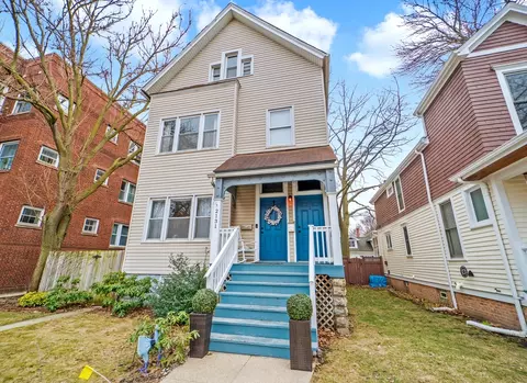 2131 W Leland Ave, Chicago, IL 60625