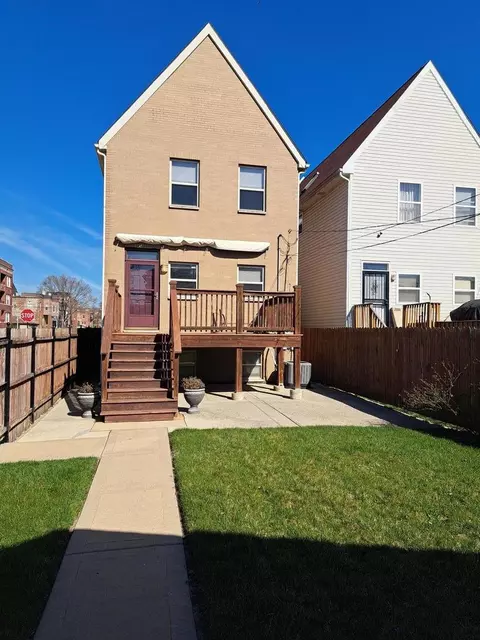 4900 S Champlain Ave, Chicago, IL 60615 photo 4