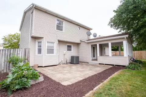 207 Clover Ct, Bloomington, IL 61704 photo 29
