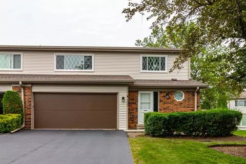 1208 Garfield Ave, Libertyville, IL 60048