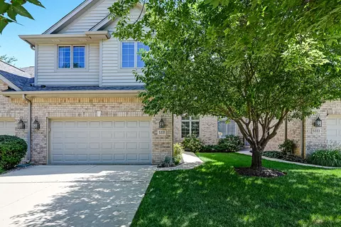 5331 Commonwealth Ave, Western Springs, IL 60558