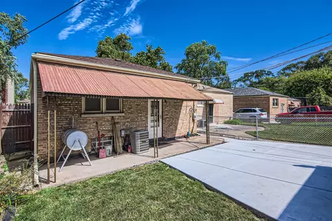 139 E 119th Pl, Chicago, IL 60628 photo 24