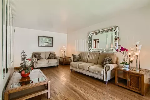 139 E 119th Pl, Chicago, IL 60628 photo 4