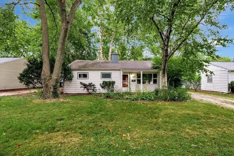 1107 E Pennsylvania Ave, Urbana, IL 61801