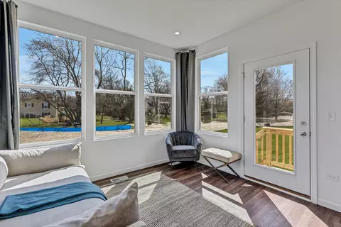 2416 Lucent Ln, Naperville, IL 60563 photo 8