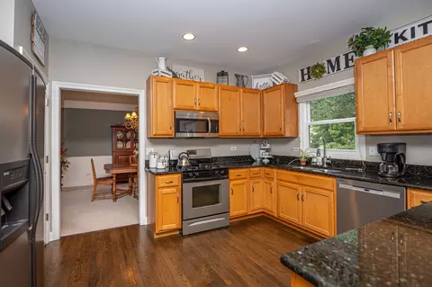15260 Hamlin St, Plainfield, IL 60544 photo 8