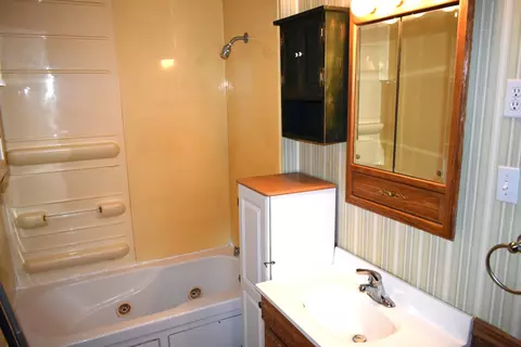311 N 2nd St, Secor, IL 61771 photo 23