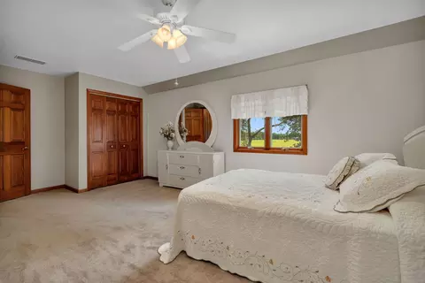 2808 Vimy Ridge Dr, Joliet, IL 60435 photo 26
