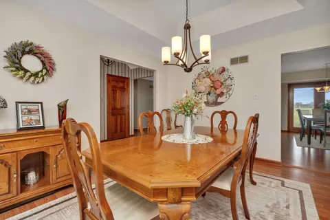 2808 Vimy Ridge Dr, Joliet, IL 60435 photo 12
